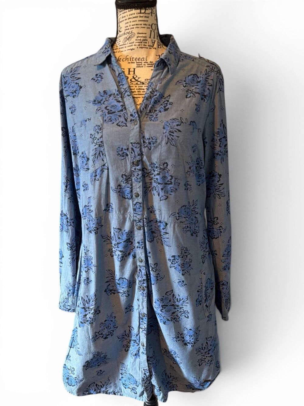 Max Blue Floral 90's Y2K Chambray Button Down Shirt XL/16